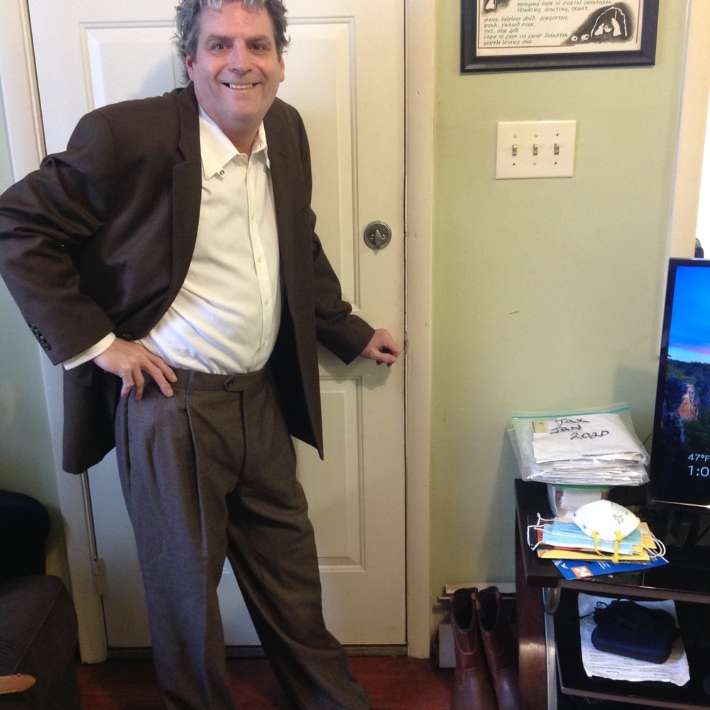Suits - Picture 3 of 3